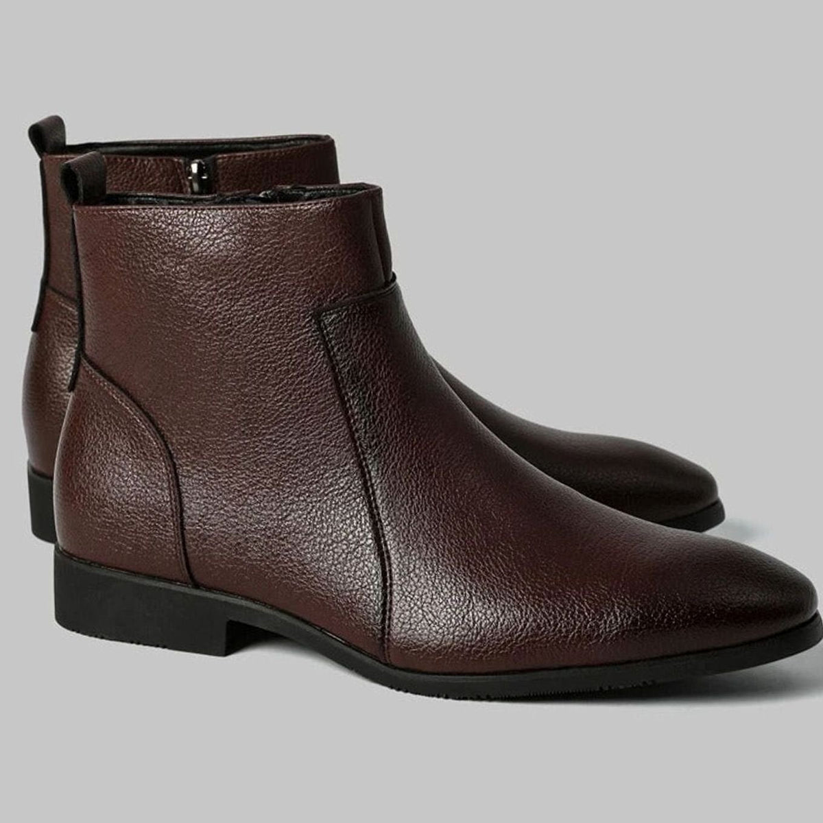Men's pointed-toe side-zip leather boots, product view