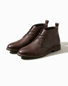 Men's full-grain leather lace-up chukka boots, product view